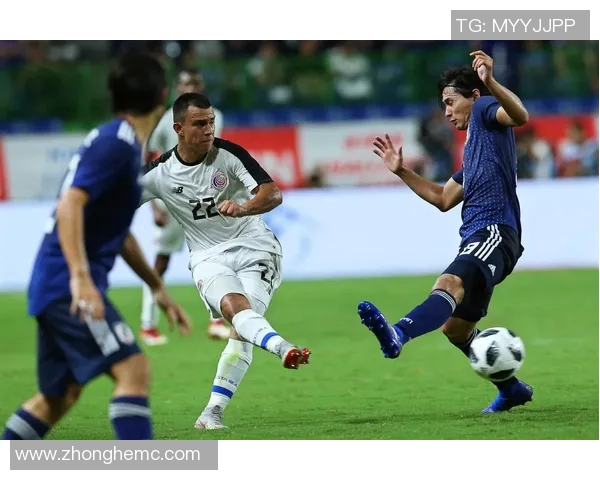 足球明星赛聚焦吉格斯与菲戈的传奇对决展现足球魅力与友谊精神 足球明星赛聚焦吉格斯与菲戈的传奇对决展现足球魅力与友谊精神