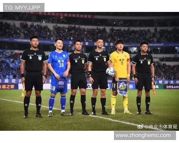 南京足球队在足球配合排行榜中荣登第九名展现出强大团队实力 南京足球队在足球配合排行榜中荣登第九名展现出强大团队实力